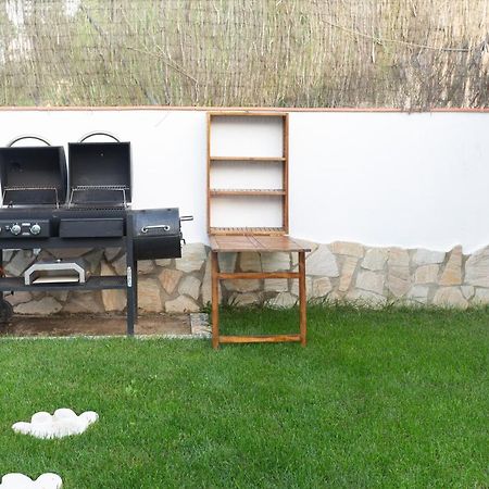 Detached Villa For 6 People In Lloret De Mar With Comunal Outdoor Swimming Pool Puigventos Luaran gambar