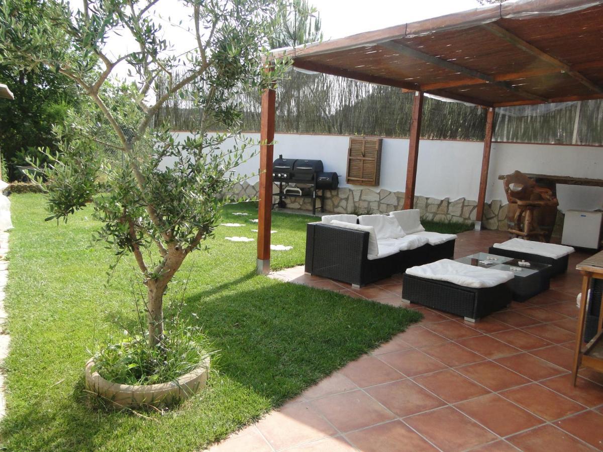 Detached Villa For 6 People In Lloret De Mar With Comunal Outdoor Swimming Pool Puigventos Luaran gambar